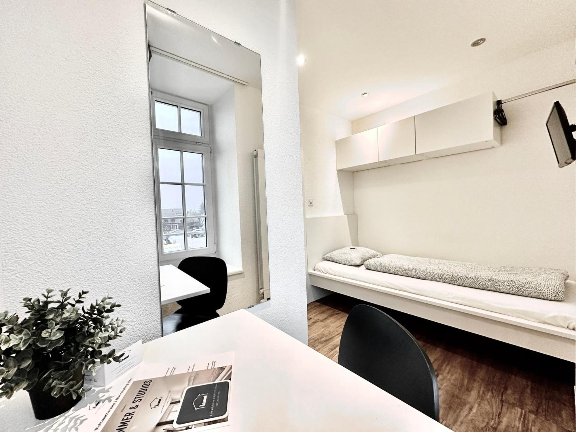 Monteurzimmer - Worker'S Accommodation - Zimmerzuvermieten Oensingen מראה חיצוני תמונה